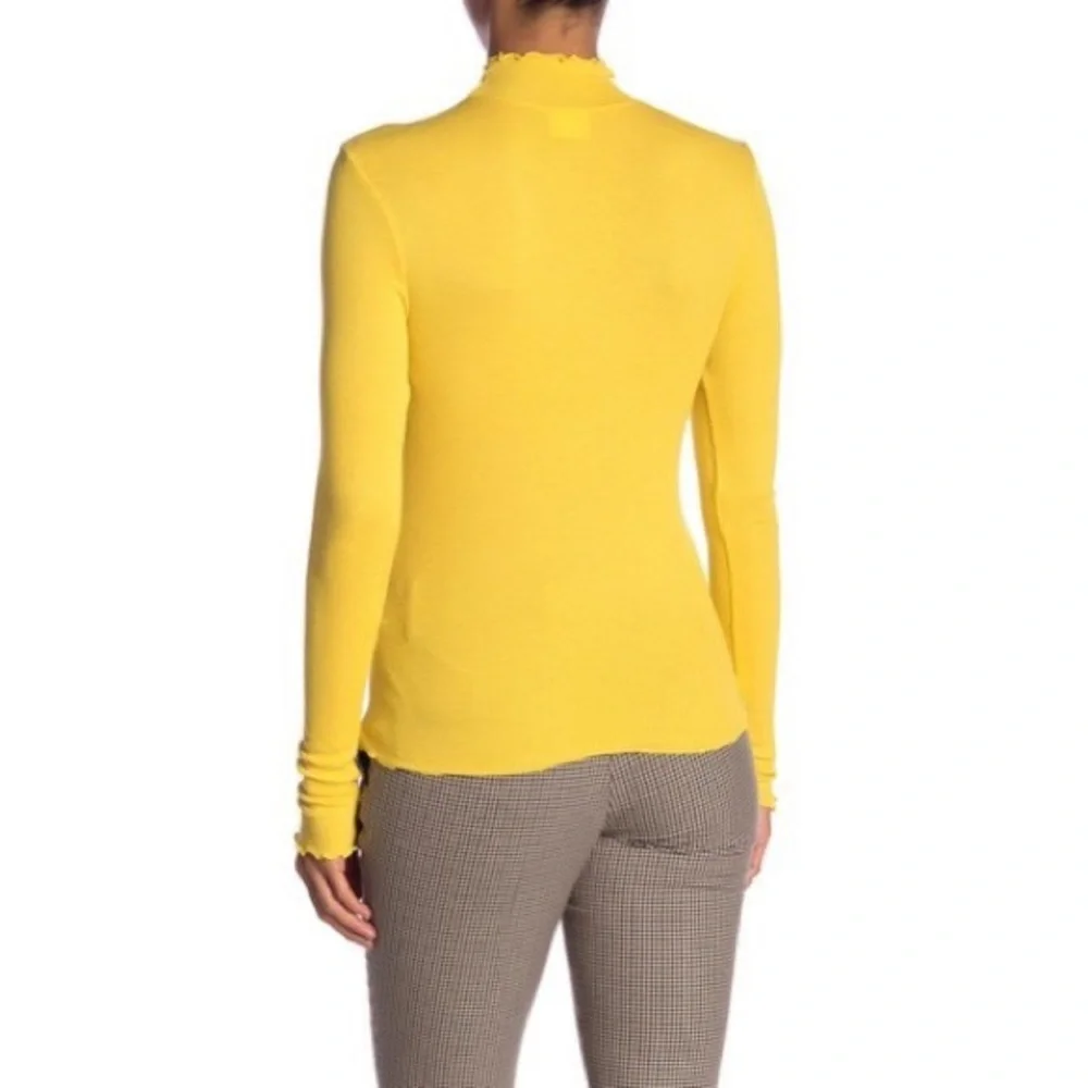 Abound Lettuce Edged Knit Top Yellow Size Small NWOT